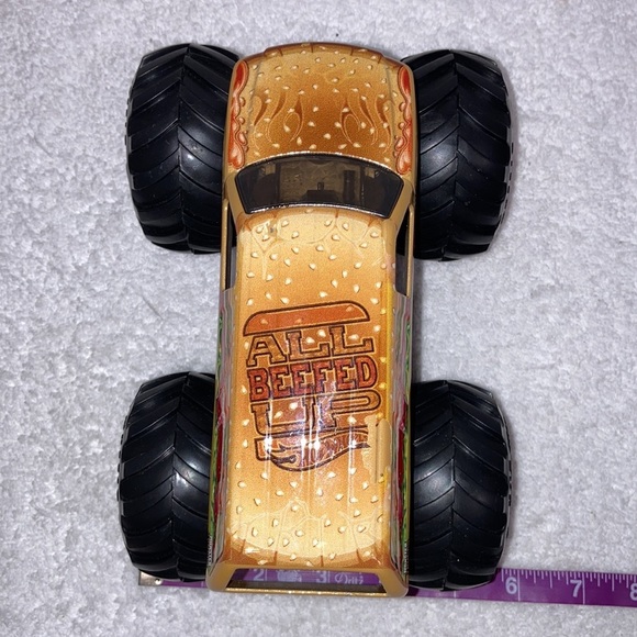 2015 hotwheels monster truck all beefed up 1:24 scale 7” - Picture 5 of 9